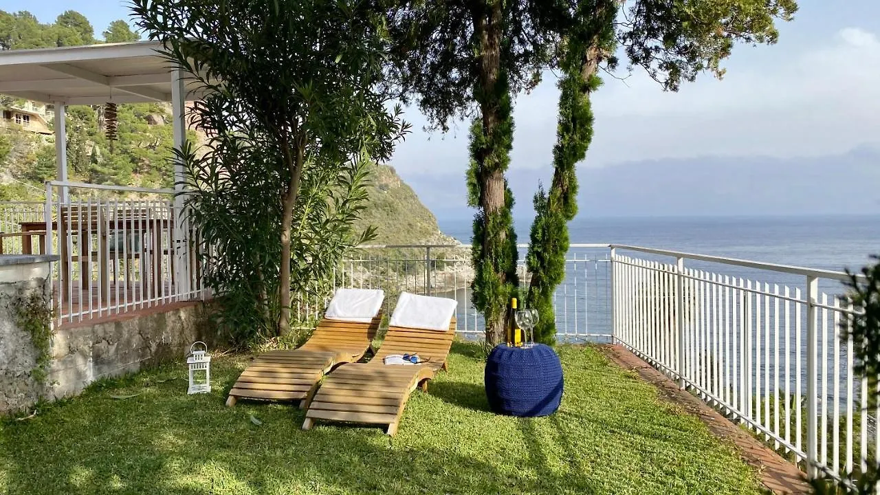 Paradisea Taormina